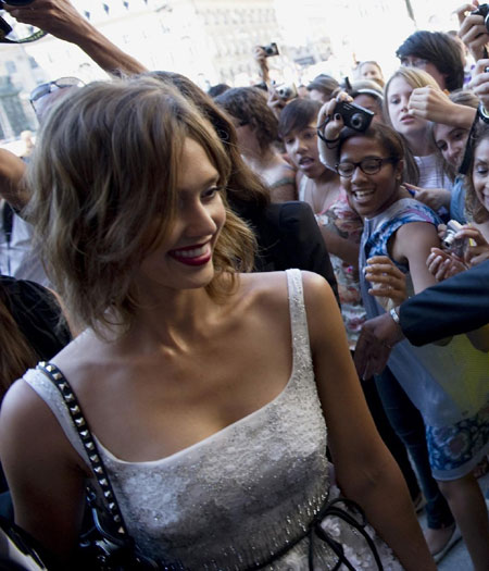 Hurley,Alba at Valentino fashion house Fall/Winter 2010-2011 Haute Couture show