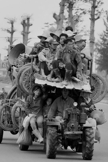 100 photographers' focus on China - Society