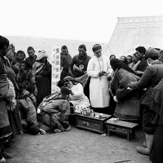 100 photographers' focus on China - Society