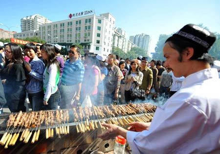 People celebrate Eid al-Fitr in China