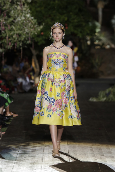 Fashion's fantastic open house