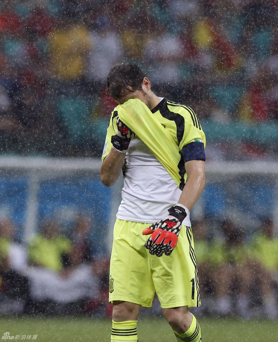 衛冕冠軍西班牙出局悲催沮喪