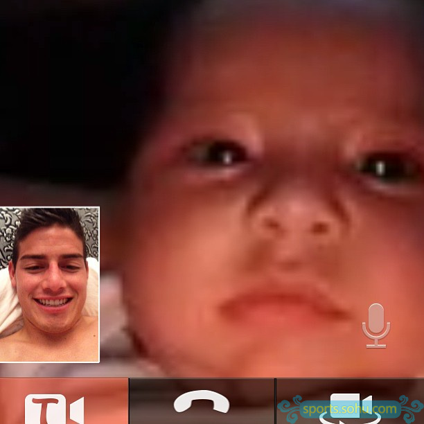 J羅私房照 90后妖星超級奶爸