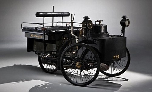 全球最老可運(yùn)行汽車127歲 在美拍出462萬美元
