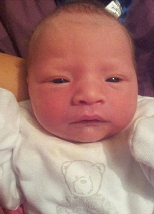 英國一新娘結婚當天產子 帶子參加晚宴秀幸福