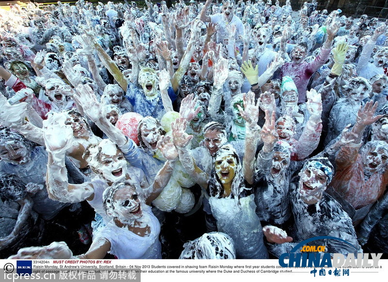 蘇格蘭學生創意無限 臉涂剃須泡沫活動別開生面