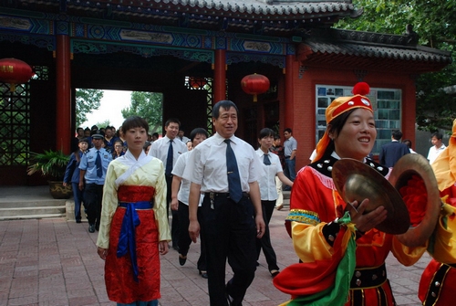 山西洪洞大槐樹舉行“中元節(jié)”祭祖大典
