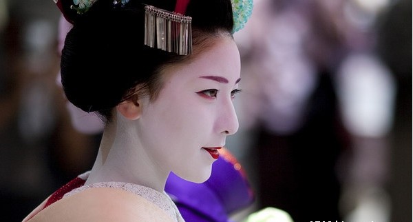 揭秘日本藝妓鮮為人知的生活