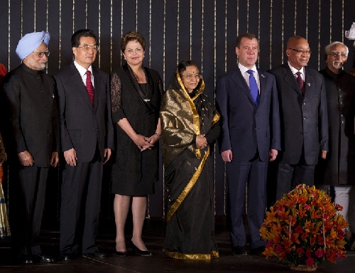 胡錦濤出席印度總統帕蒂爾舉行的文藝晚會