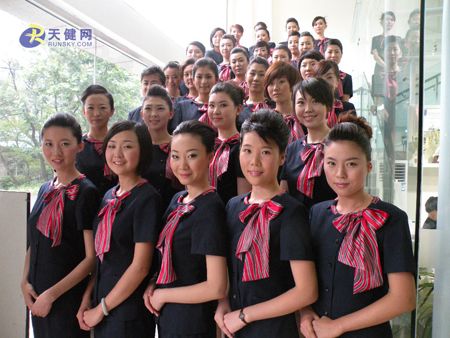 夏季達沃斯禮儀、翻譯志愿者招募啟動