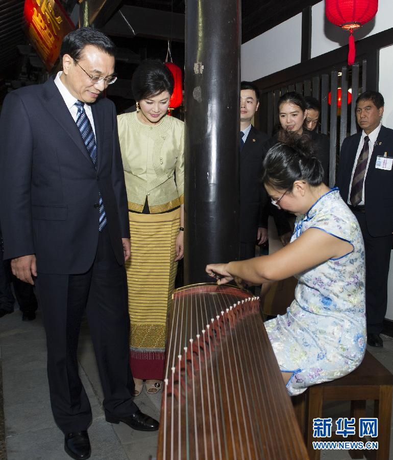 李克強(qiáng)參觀清邁園博園