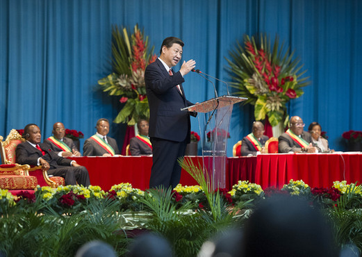 習(xí)近平在剛果共和國(guó)議會(huì)發(fā)表演講 共同譜寫中非人民友誼新篇章