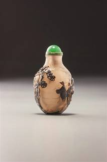 鼻煙壺：精巧絕美的掌中珍玩
