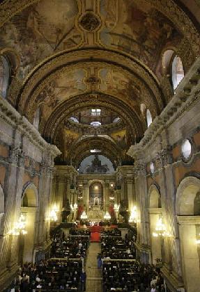 法航飛機或在空中解體 西班牙飛行員瞥見可疑火光