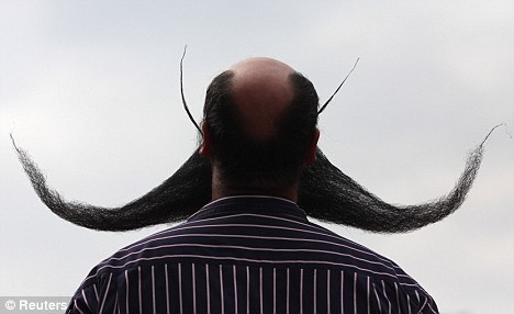 圖文：各國“美髯公”亮相世界胡須錦標賽