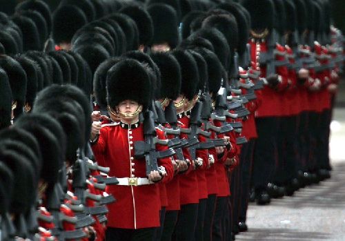 各國節日閱兵“七宗最”