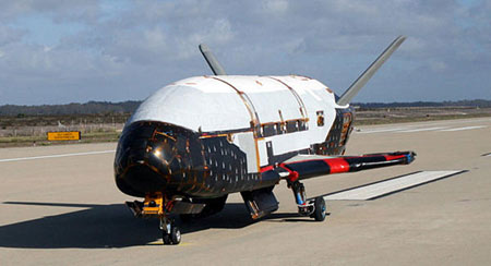 美軍將發(fā)射神秘X-37B 專家擔(dān)心為“太空戰(zhàn)”前奏