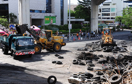 泰國曼谷世貿中心商場在沖突中遭縱火