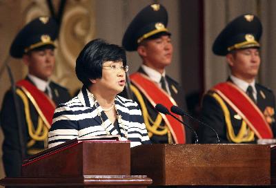 奧通巴耶娃正式就職 吉爾吉斯斯坦誕生首位女總統(tǒng)