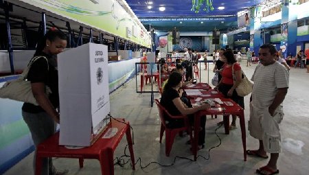 巴西當局在總統選舉當天抓捕至少232名違法亂紀者
