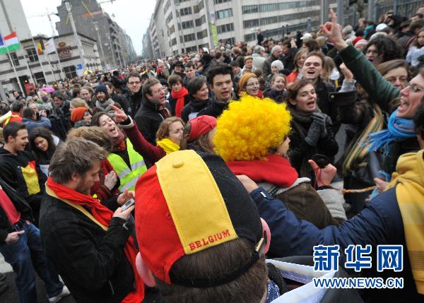 比利時民眾舉行維護(hù)國家統(tǒng)一大游行