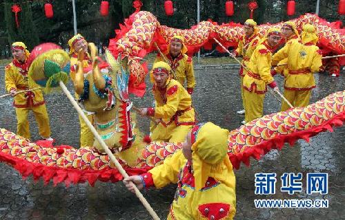 看看外國春節(jié)聯(lián)歡會什么樣