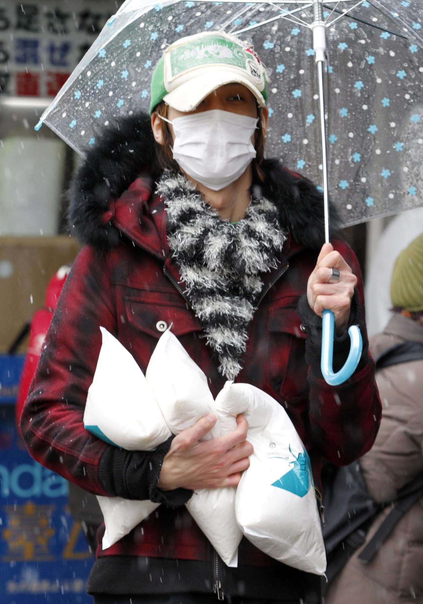 日本仙臺重災區降大雪 生活必需品供應緊張（圖集）