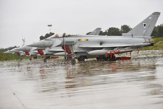 組圖：利比亞首都再遭西方國家戰機襲擊