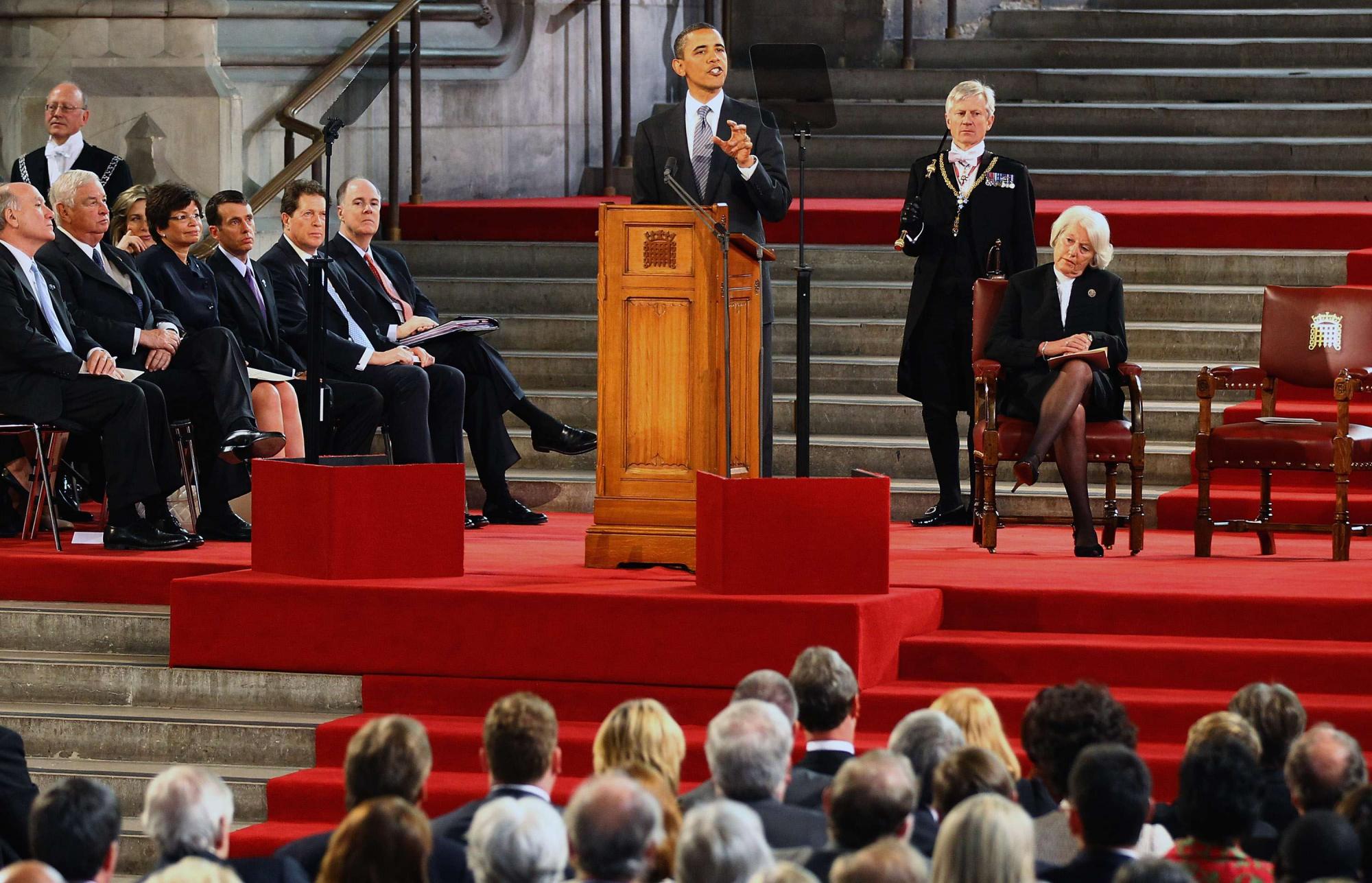 奧巴馬訪英稱西方仍領導世界 警告卡扎菲必須下臺