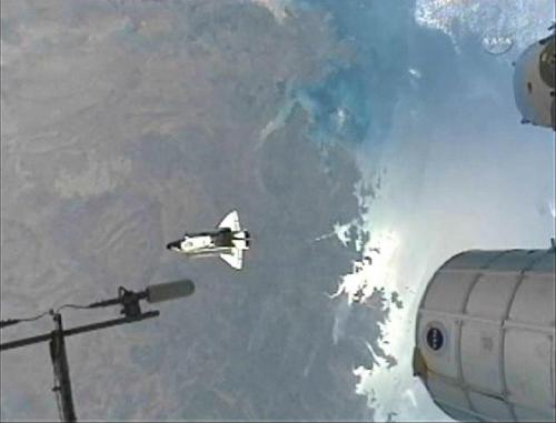 高清組圖：“奮進”號與空間站分離返回地球