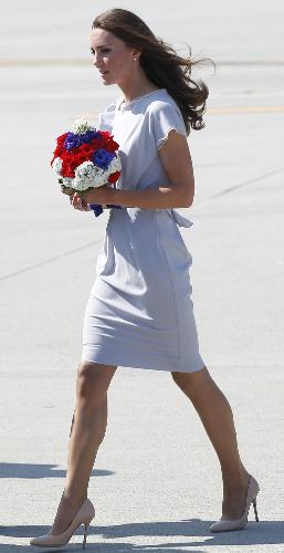 威廉王子夫婦抵達洛杉磯 開始婚后第二個異國之旅