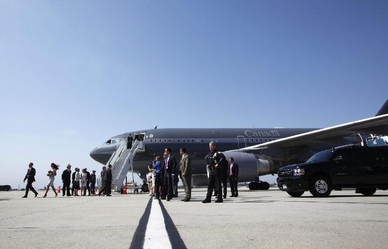 威廉王子夫婦抵達洛杉磯 開始婚后第二個異國之旅