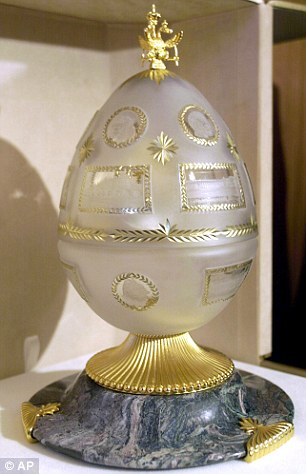 英國(guó)天價(jià)巧克力布丁貼金鑲鉆 售價(jià)高達(dá)兩萬(wàn)英鎊