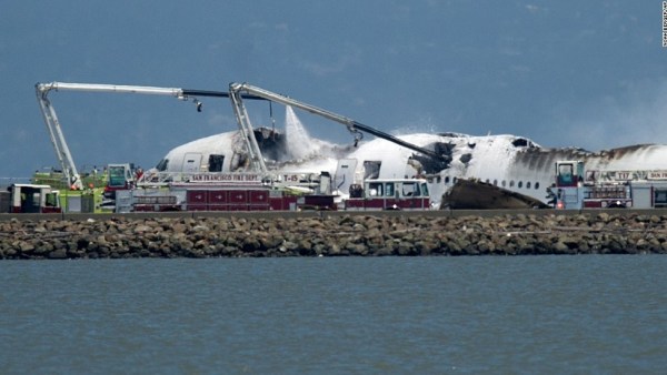 韓國客機(jī)墜毀致28名中國乘客受傷 10人較嚴(yán)重