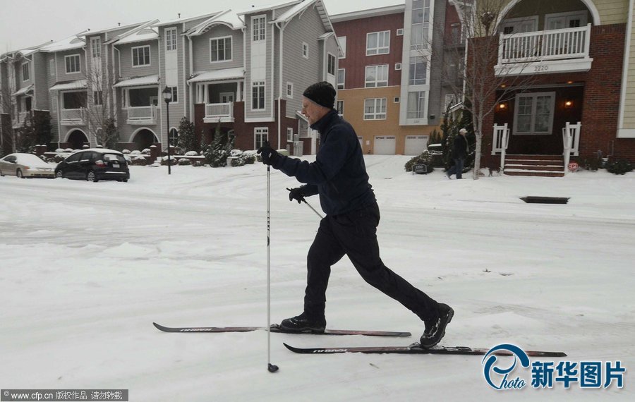 美國南部遭遇災難性暴風雪:大雪厚冰前所未有