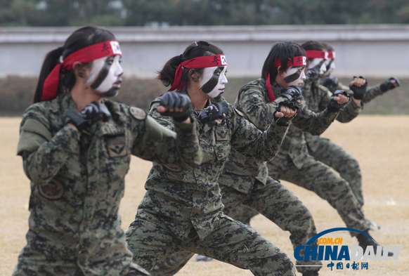 女子也可開坦克打炮:韓國向女兵開放更多戰斗兵種