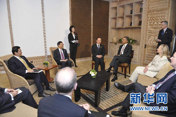 溫家寶會(huì)見美國總統(tǒng)奧巴馬