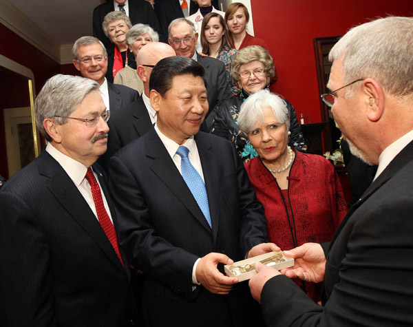 習(xí)近平在美國馬斯卡廷與老朋友茶聚