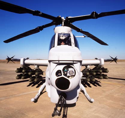 適應(yīng)戰(zhàn)場需要 美最新型攻擊直升機(jī)問世