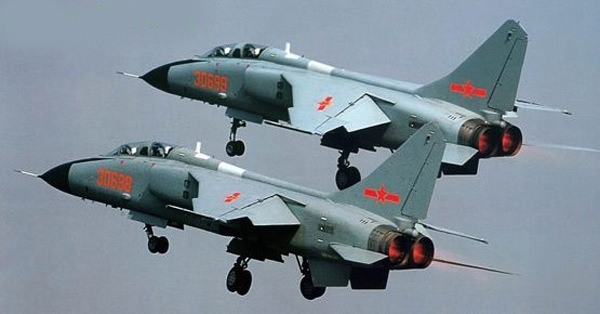 中國空軍現役機型圖集