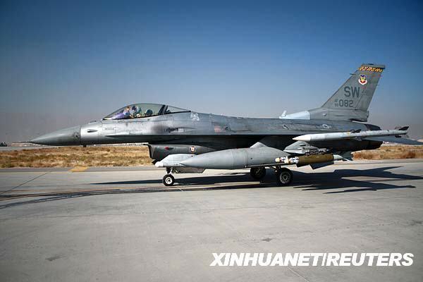美國F-16戰(zhàn)斗機(jī)