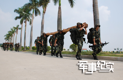現(xiàn)實(shí)版老A 解密中國反恐精英訓(xùn)練