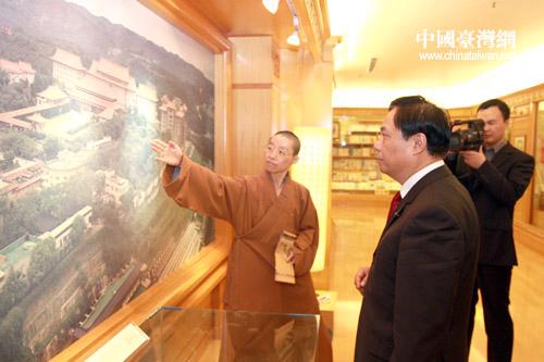 全國臺聯(lián)會長梁國揚參訪佛光山拜會星云法師