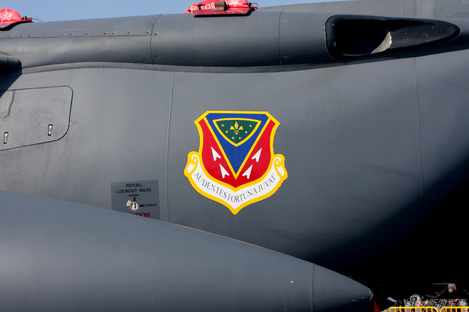 美國(guó)空軍展示兩架F－15E攻擊鷹戰(zhàn)斗轟炸機(jī)