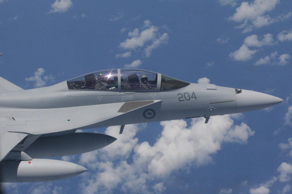 澳空軍首批超級(jí)大黃蜂戰(zhàn)機(jī)飛越太平洋回國(guó)