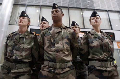 外國軍隊陸續抵達俄羅斯參加勝利日閱兵式