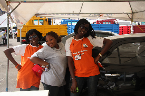 從阿布賈車展談尼日利亞的女人