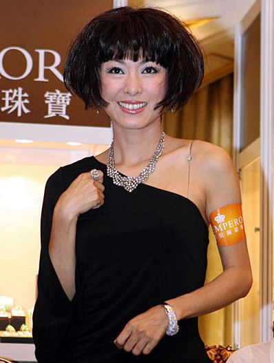 成龍出道至今緋聞女友大盤點