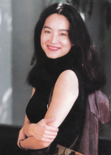 看嫁豪門女星如何瘋狂求子