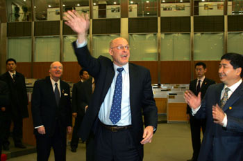 保爾森:中國已成為“全球經濟的領導者”